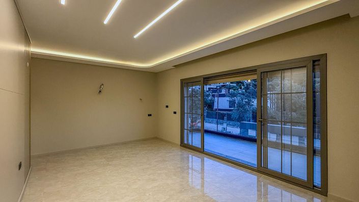 Image No.14-4 Bed House/Villa for sale