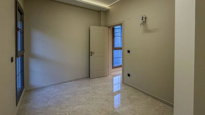 Image No.23-4 Bed House/Villa for sale