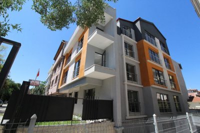 Exterior 4