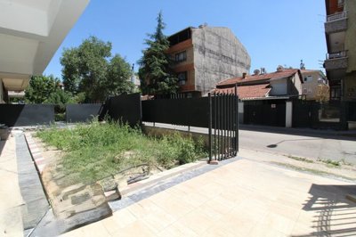 Exterior 6
