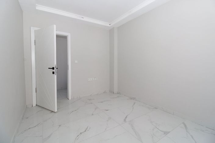 Image No.21-2 Bed Apartment for sale