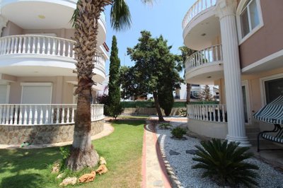 Exterior 4