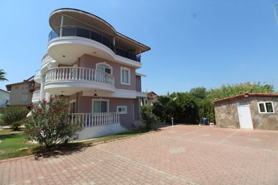 Exterior 7