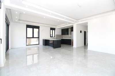 Interior 3