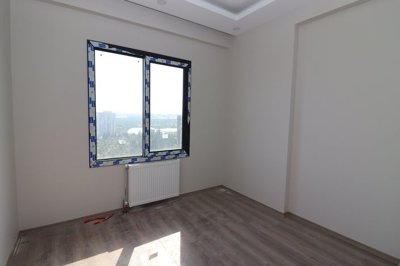 Interior 4