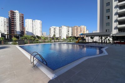 Exterior 6