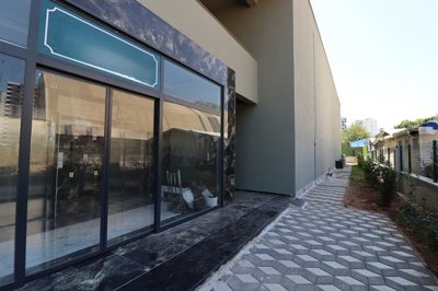 Exterior 4