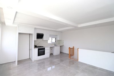 Interior 4