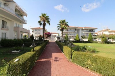 Exterior 8