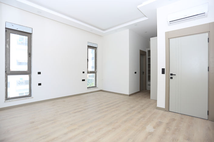 Image No.12-4 Bed House/Villa for sale