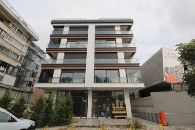 Exterior 1