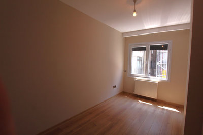 Interior 9