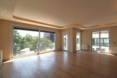 Interior 2