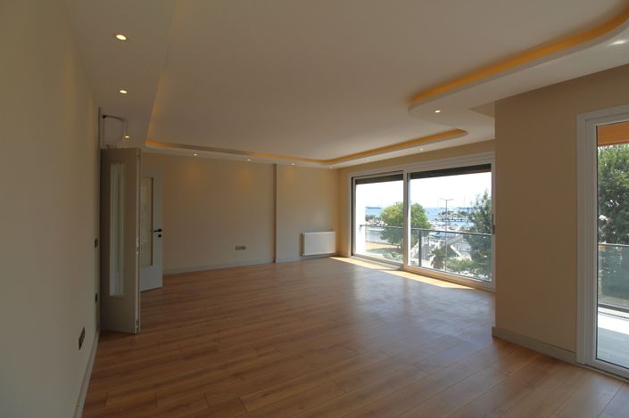 Image No.3-Appartement de 3 chambres à vendre à Bakirköy