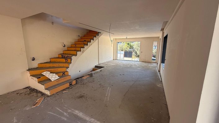 Image No.26-4 Bed House/Villa for sale