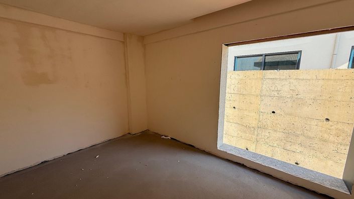 Image No.34-4 Bed House/Villa for sale