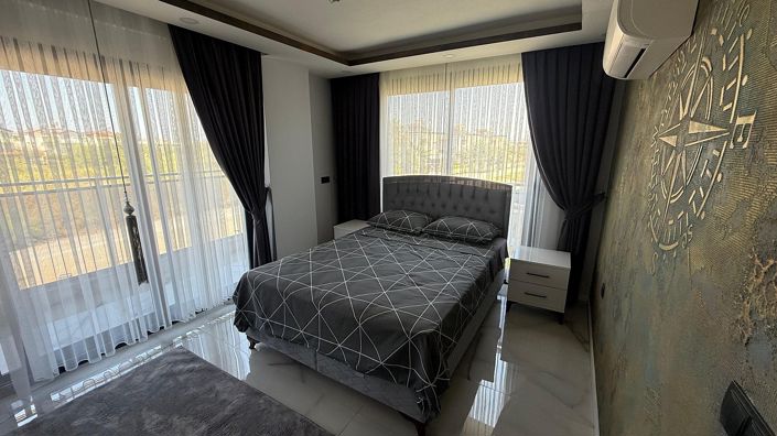 Image No.10-4 Bed House/Villa for sale