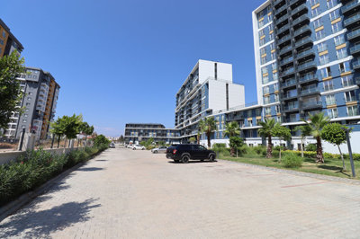Exterior 6