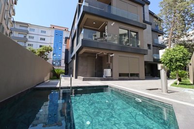 Exterior 4