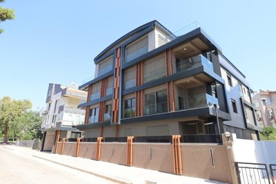 Exterior 1