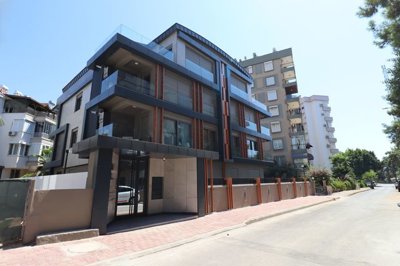 Exterior 2