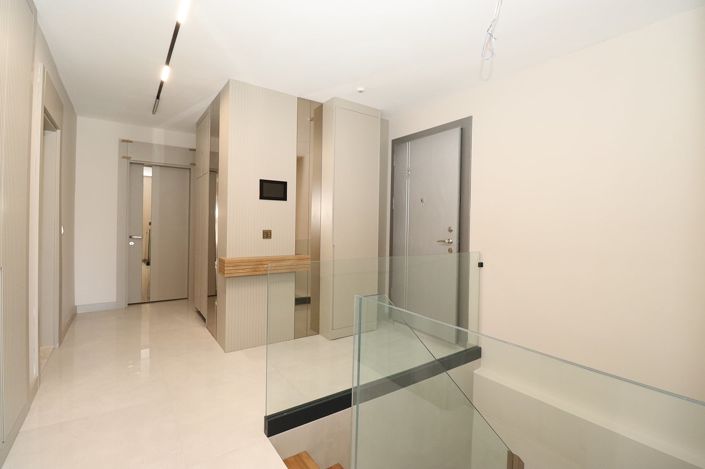 Image No.31-4 Bed Apartment for sale
