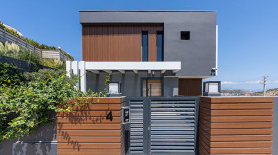 Exterior 11