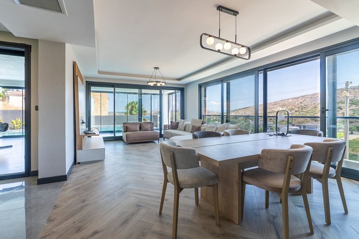 Image No.22-5 Bed House/Villa for sale