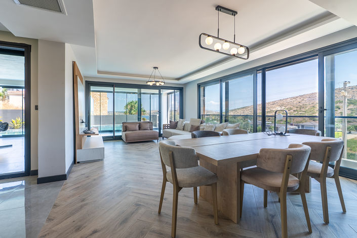 Image No.25-5 Bed House/Villa for sale