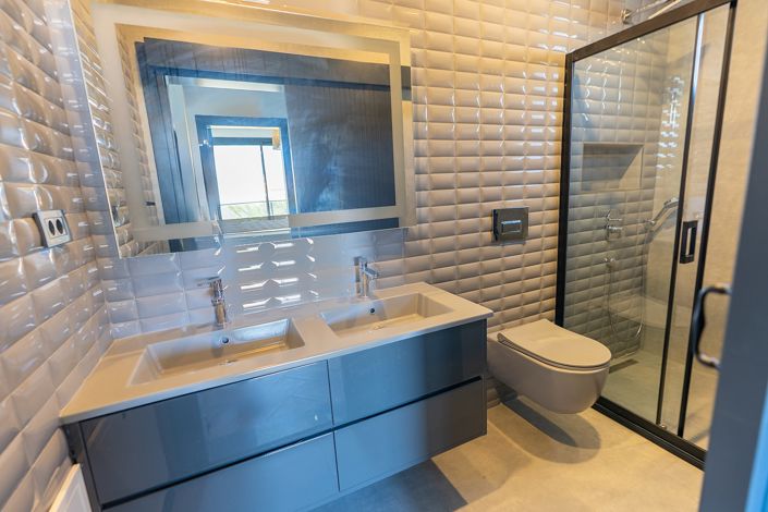 Image No.57-5 Bed House/Villa for sale