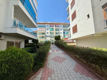 Exterior 3