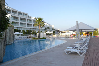 Exterior 6
