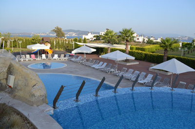 Exterior 7