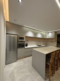 Interior 2