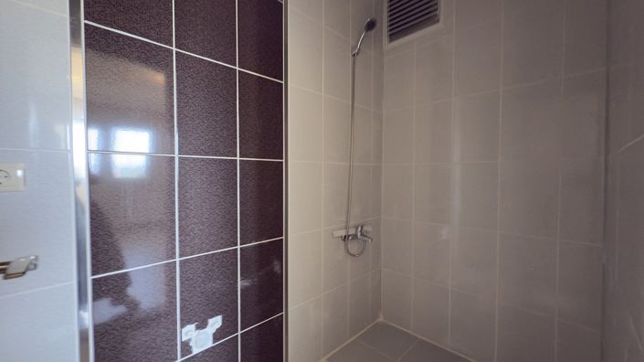 Image No.15-3 Bed Apartment for sale