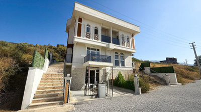 Exterior 2