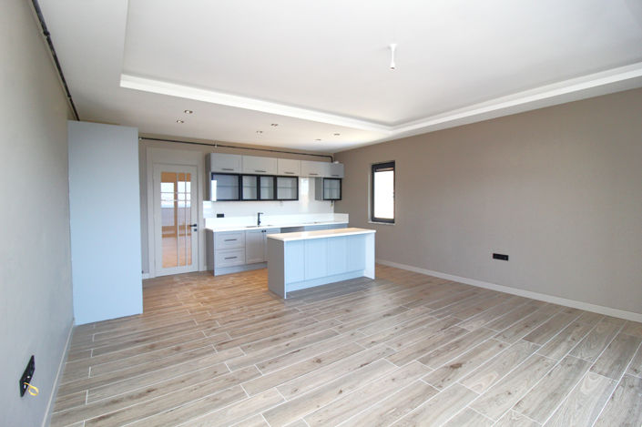 Image No.11-3 Bed Apartment for sale