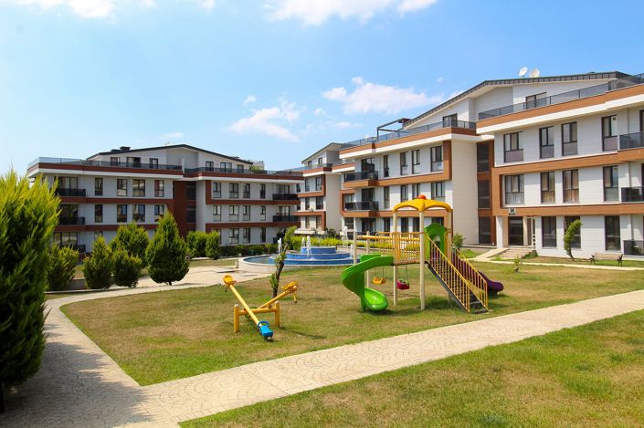 &#199;inarcik, Apartment