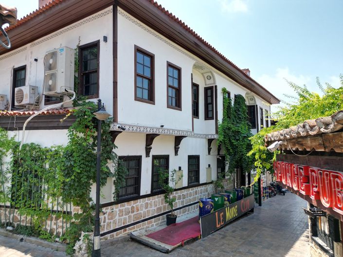 Image No.3-Commercial de 2 chambres à vendre à Antalya