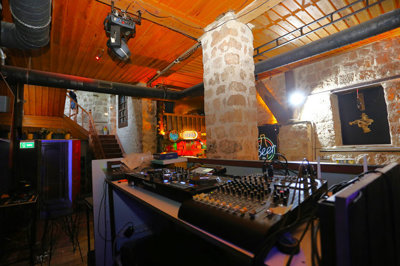 Interior 2