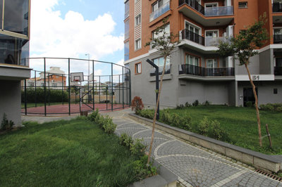 Exterior 4
