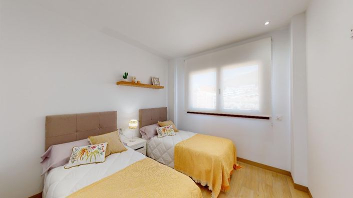 Image No.18-2 Bed Apartment for sale