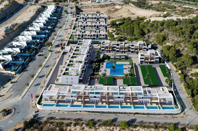 Exterior 4