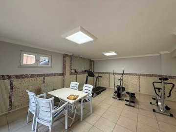 Exterior 11