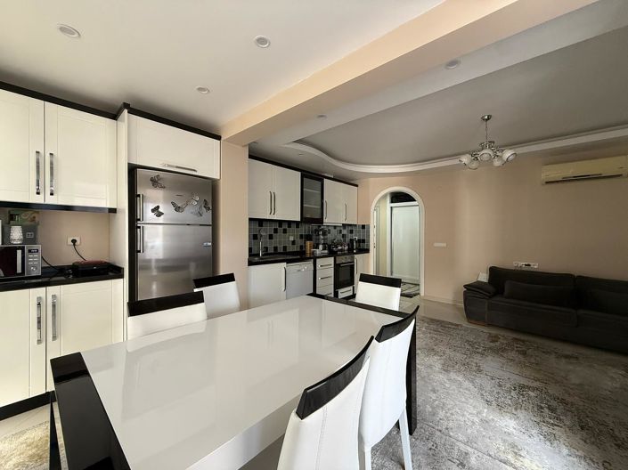 Image No.18-2 Bed Apartment for sale