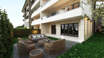 Exterior 7