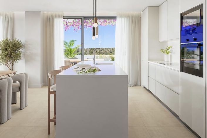 Image No.14-3 Bed Apartment for sale