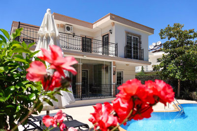 Exterior 3