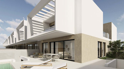 Exterior 3