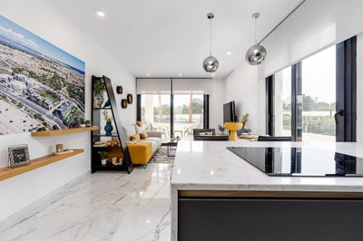 Interior 6